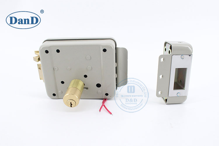 Дверные ободки замки