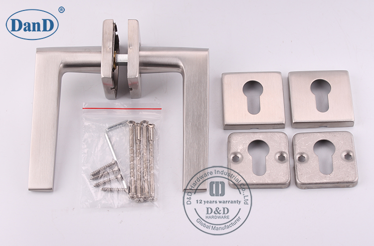 Дверная ручка с атласной рычагой-D и D Hardwre