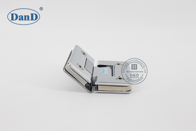 Стеклянная дверь