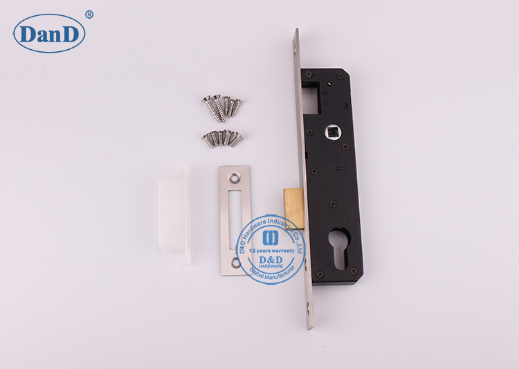 Коммерческий Lock-D и D Hardware-2585